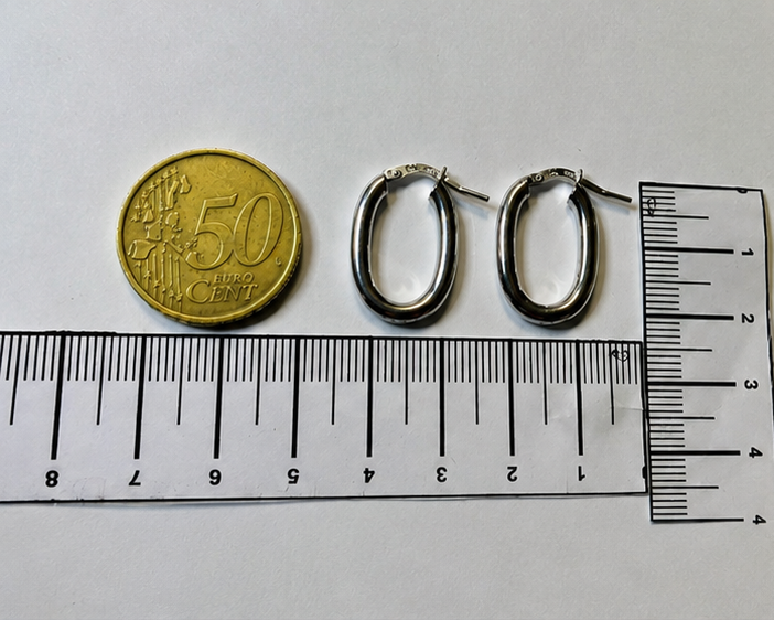Orecchini a Cerchio FORMA Ovalizzata – Argento 925