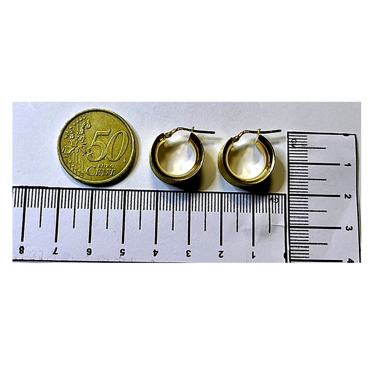 Orecchini Huggie Bombati Satinati Dorati 18Kt in Argento 925 – 17 × 17 mm